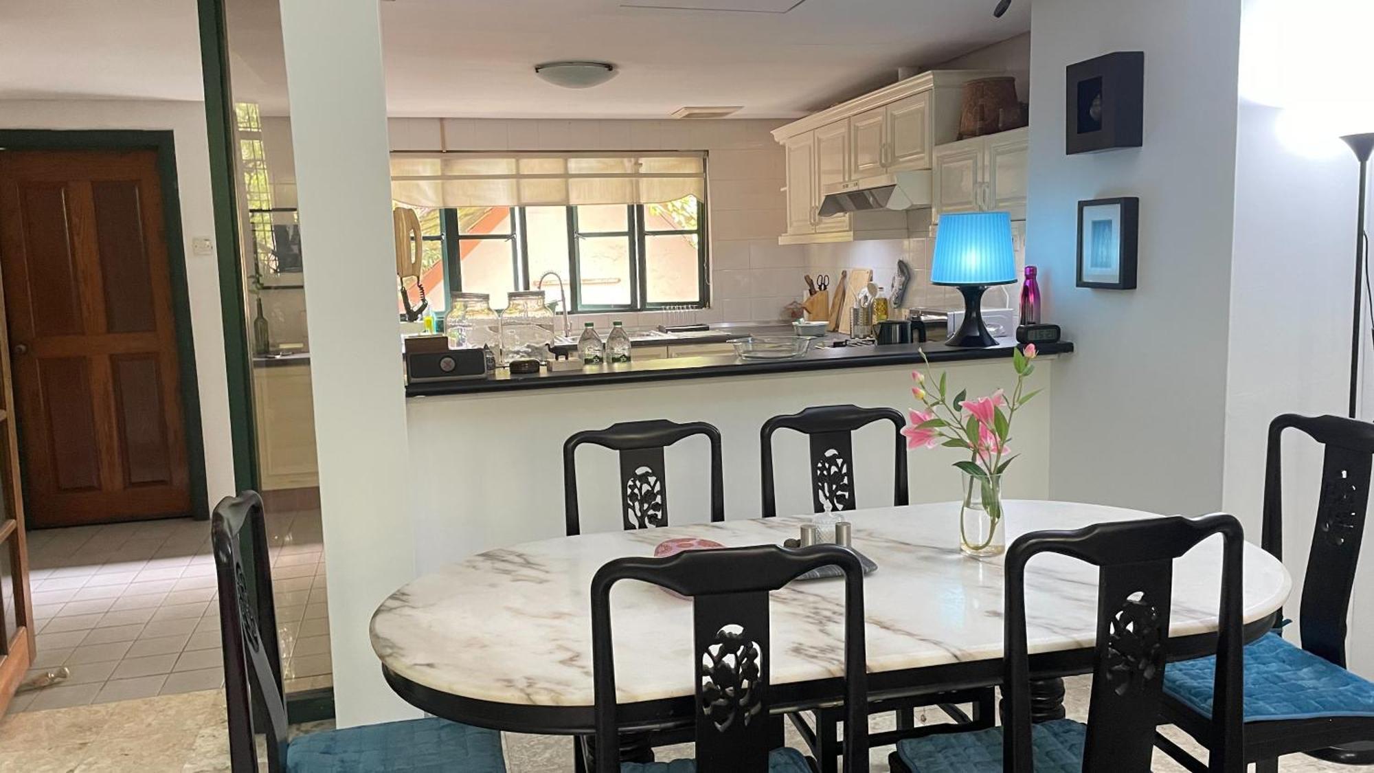 Townhouse In Klcc Vicinity